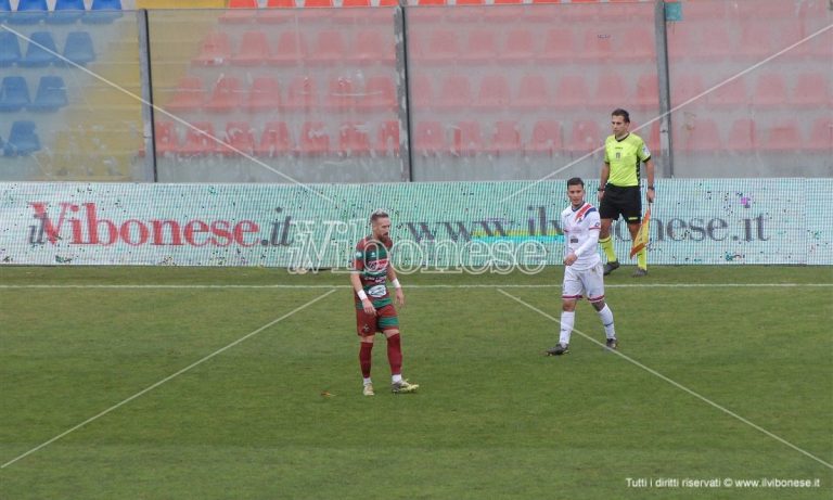 Calcio, la Vibonese con Martiniello evita la sconfitta all’ultimo minuto – Video