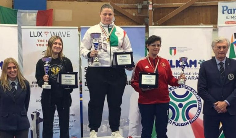 Campionato nazionale karate, la vibonese Viola Zangara conquista la medaglia d’oro