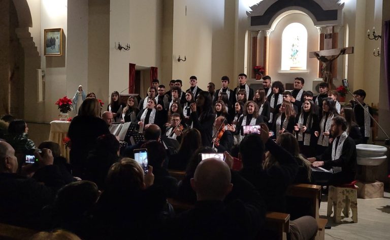 Paravati, pubblico delle grandi occasioni al concerto “Un’Ave per Maria”