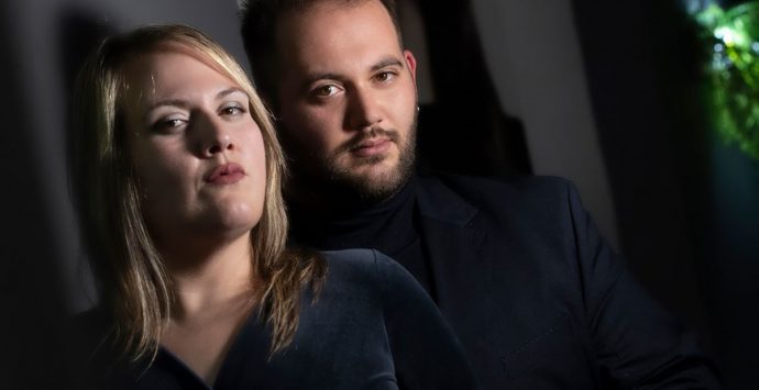 A Vibo il concerto “Incanto di Natale” con il duo Maria Teresa e Andrea Ionadi