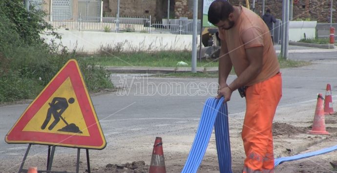 Fibra Ottica a Vibo, divieto di sosta su oltre dieci vie del centro