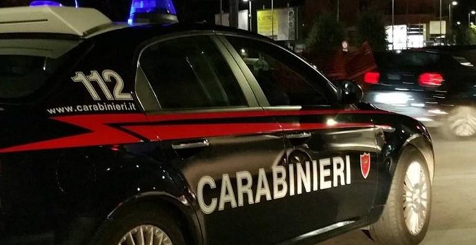 Calabria: travolge e uccide con l’auto un uomo, poi si dà alla fuga. Indagini in corso