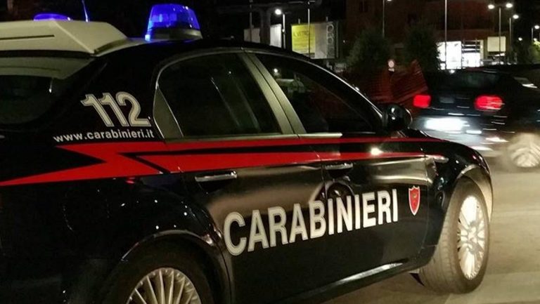 Calabria: travolge e uccide con l’auto un uomo, poi si dà alla fuga. Indagini in corso