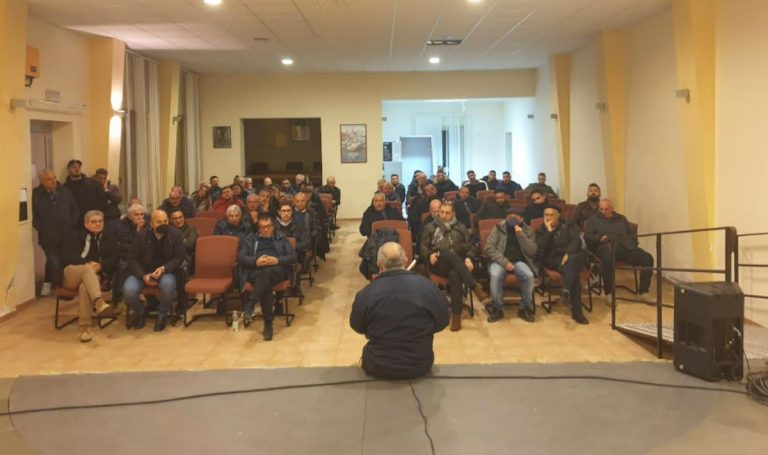Viabilità da incubo, nel Vibonese nasce il comitato “Strade sicure”