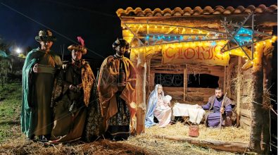 Il presepe vivente nel suggestivo borgo di Comerconi: successo per la 24° edizione – Video