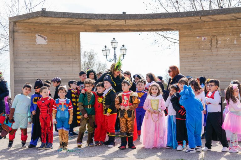 Ionadi, a Nao il Carnevale con protagonisti gli alunni della scuola primaria