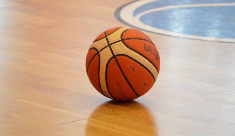 Basket, vittoria sofferta della Kairos Vibo contro la squadra di Lamezia