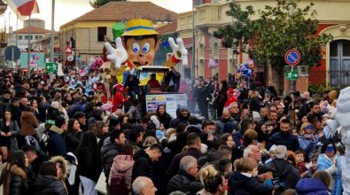 Bagno di folla e grande successo per il carnevale di Mileto dopo due anni di stop – Foto
