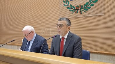 Provincia di Vibo, il nuovo presidente L’Andolina: «Bilancio e personale assolute priorità» – Video