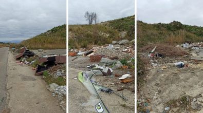 Strada Briatico-San Cono, i cittadini: «È diventata una discarica. Rifiuti anche nel torrente Murria»