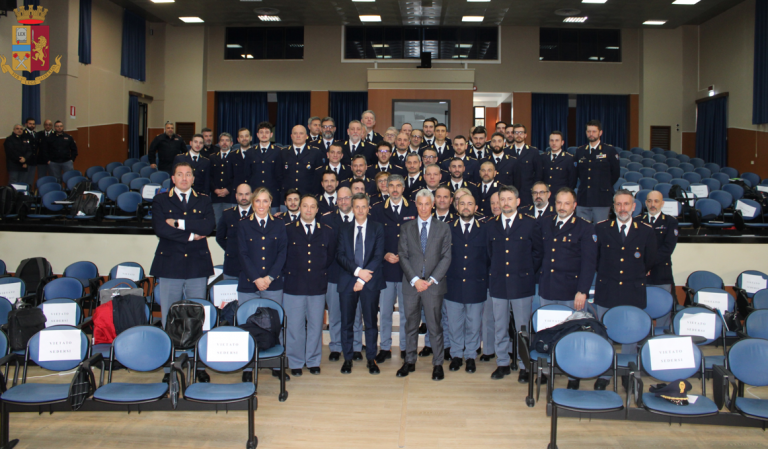 Vibo, scuola di polizia: un nuovo corso per gli operatori del reparto postale