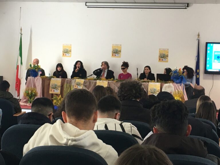 Dallo sport alla letteratura, l’istituto De Filippis-Prestia di Vibo celebra le donne