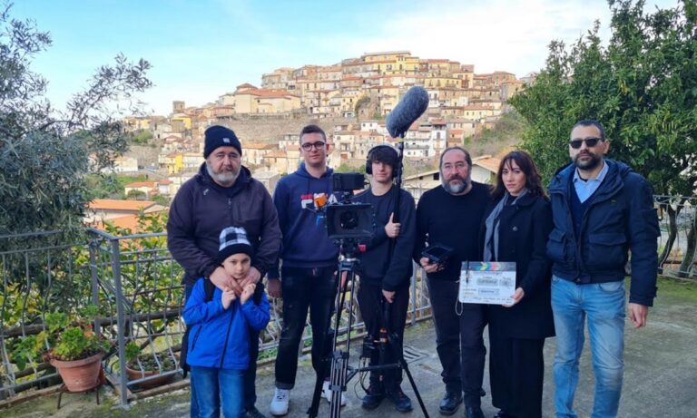 Ciak si gira a Monterosso Calabro: al via le riprese del film “Lacrime di fango” – Video