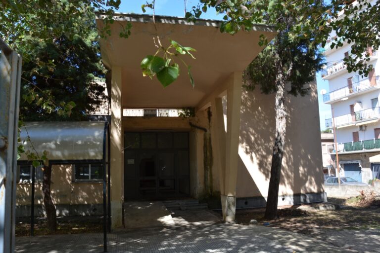 Tropea, nove milioni per la “scuola innovativa” ma si procede a rilento