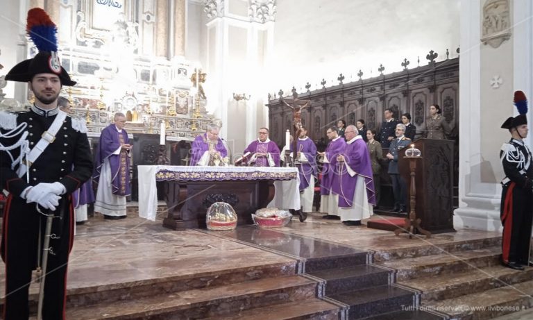 Vibo Valentia, il precetto pasquale interforze nel duomo di San Leoluca – Video