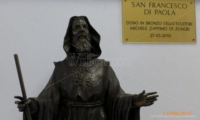 Pizzo: rubata la statua di San Francesco di Paola custodita nell’ex ospedale