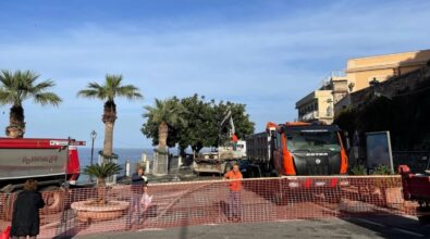 Tropea e pavimentazione in piazza Cannone: scoperta una condotta idrica nella fogna