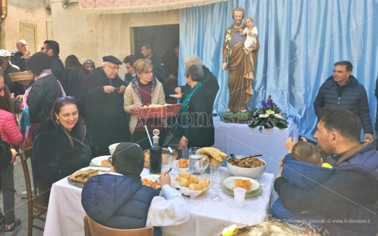 Fede e tradizioni, a Brivadi la Cena di San Giuseppe dopo tre anni di stop