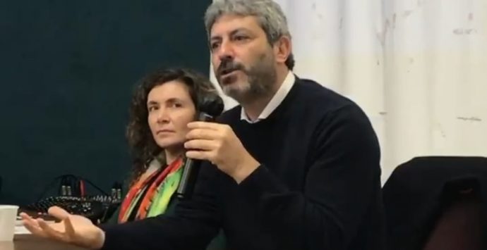 Vibo, Roberto Fico: «Autonomia differenziata divide il Paese e penalizza il Sud»