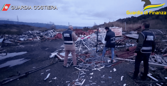 Reati ambientali: Gdf di Lamezia e Guardia costiera di Vibo in azione contro le discariche abusive