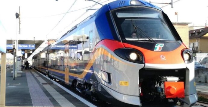 In arrivo treni ibridi per la Calabria e nel Vibonese nuovi collegamenti intermodali