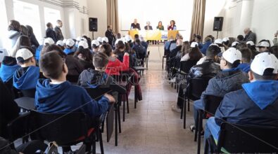 Le ecomafie e la Terra bene comune: Marisa Manzini incontra gli studenti di San Costantino – Video
