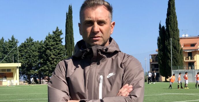 Scuola Calcio Bulldog Vibo, si dimette il direttore tecnico
