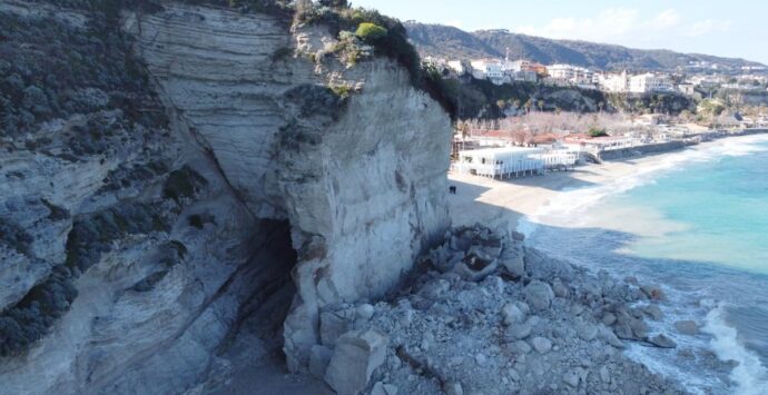 Tropea, appaltati per oltre 380mila euro i lavori di messa in sicurezza del costone dell’Isola crollato
