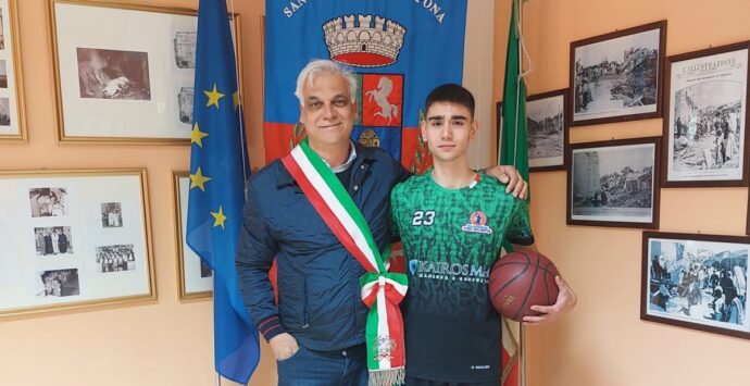 Il giovane atleta vibonese Gregorio Gioffrè convocato per il torneo nazionale di basket under 15