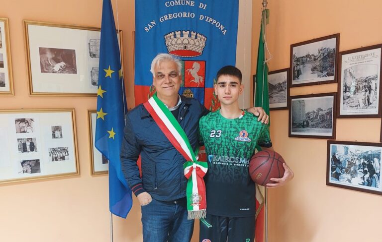 Il giovane atleta vibonese Gregorio Gioffrè convocato per il torneo nazionale di basket under 15