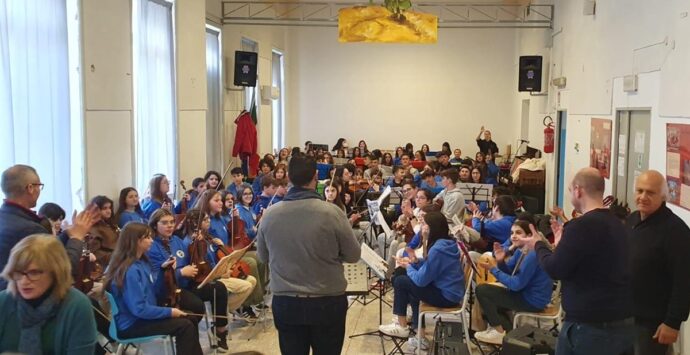 Pizzo, si conclude con il concerto degli studenti il gemellaggio musicale con Comiso