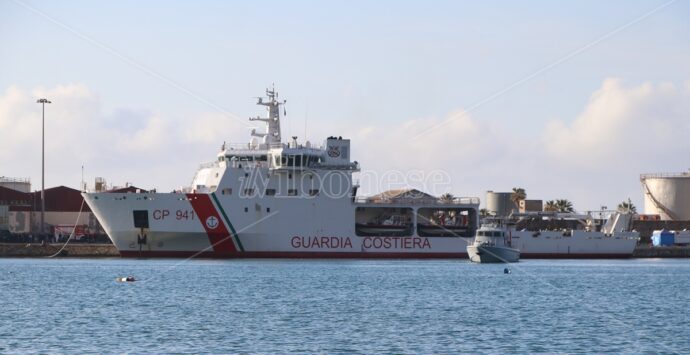 Migranti: 671 in arrivo a Reggio Calabria a bordo della nave Diciotti