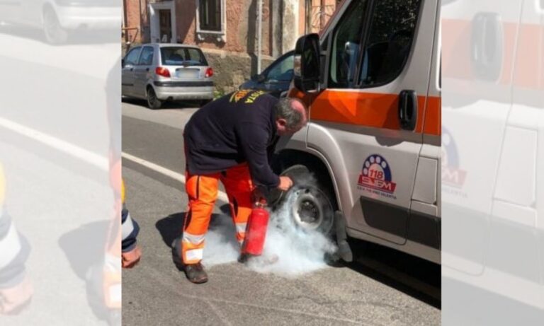 Incidente a Pizzo: arriva l’ambulanza ma una ruota va a fuoco