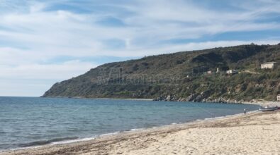 Nicotera, al via la pulizia della spiaggia: ordinanza rivolta ai concessionari