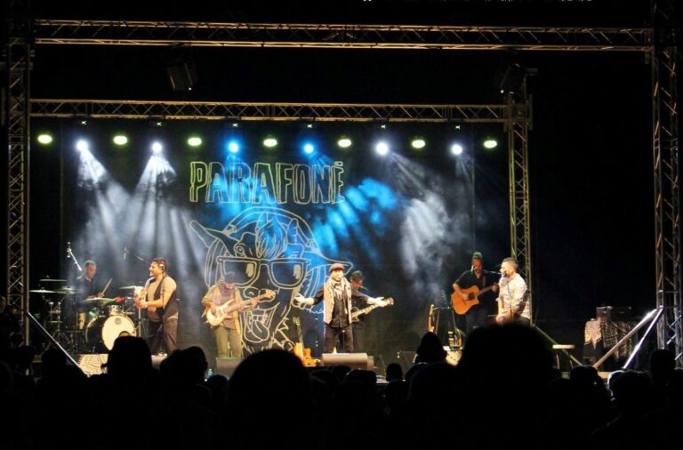 Mileto, tutto pronto per l’atteso concerto dei Parafonè