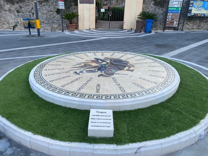 Tropea, riqualificazione urbana: completati i lavori in piazza Cannone