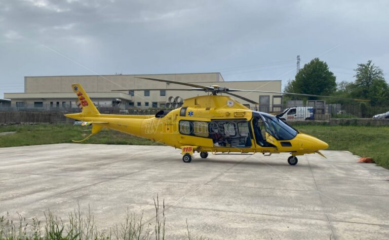 Incidente in fabbrica, operaio trasferito in elisoccorso da Serra a Catanzaro