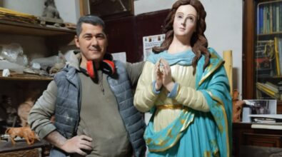Torna a Gioia Tauro la statua della Madonna restaurata dallo scultore di Zungri Gaudioso