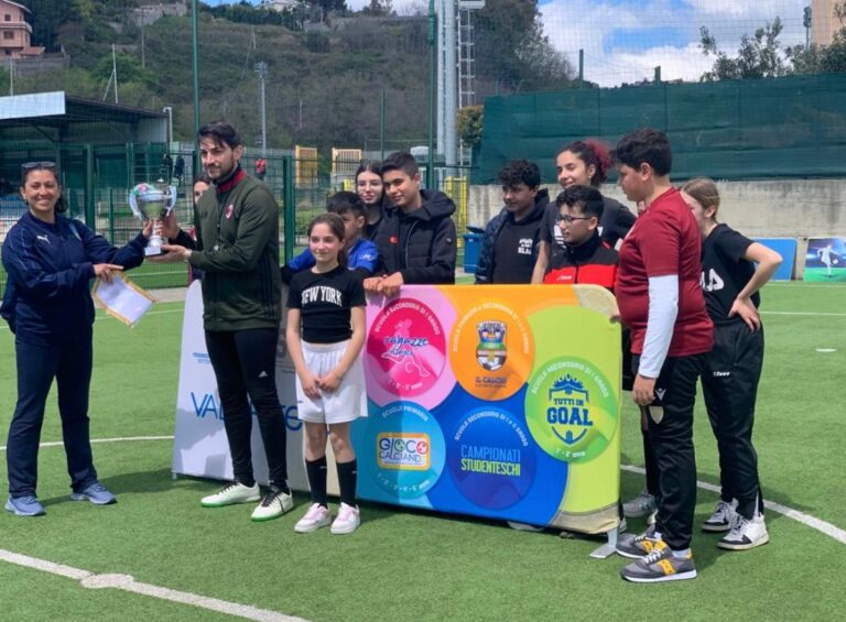 La scuola media di Piscopio a Salsomaggiore per le finali nazionali del Progetto “Tutti in goal”