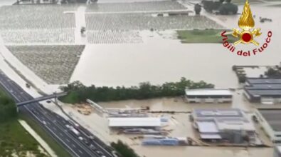 Nord Italia flagellato dal maltempo, la Calabria invia vigili del fuoco in aiuto dell’Emilia Romagna -Video