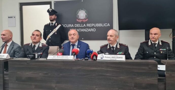 Maxi processo Glicine Acheronte, 100 rinvii a giudizio: c’è anche l’ex governatore Oliverio