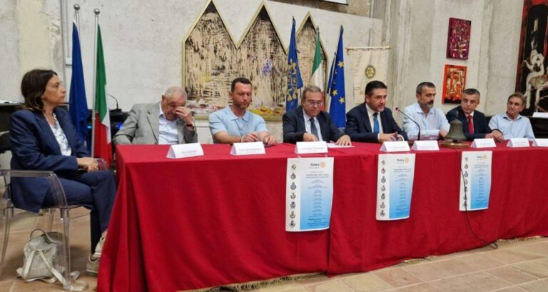 Tropea, il Rotary chiude l’anno sociale con un dibattito sulla “Fusione degli enti locali”