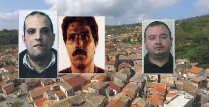 ‘Ndrangheta: Onofrio Barbieri svela mandanti ed esecutori degli omicidi Cracolici e Furlano