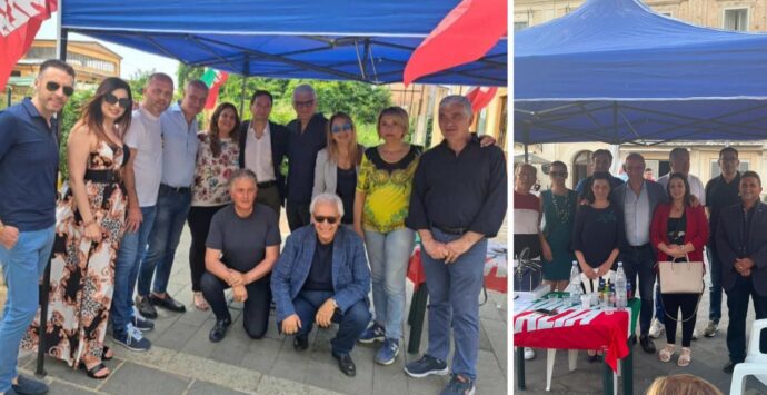 Tesseramento Forza Italia, gazebo a Vibo e Pizzo