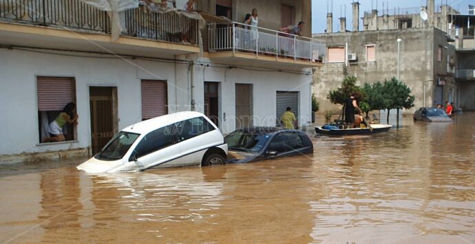 Alluvione di Vibo Valentia, 17 anni di ritardi – Video