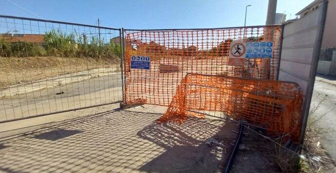 Sottopasso di Vibo Marina, appaltati i lavori ma il cantiere ancora non riapre