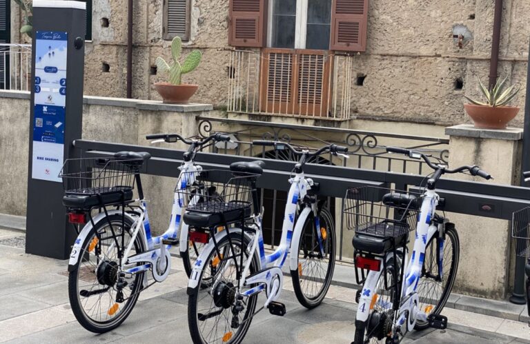 Tropea, il bike sharing non decolla e il Comune offre un contributo compensativo di mille euro