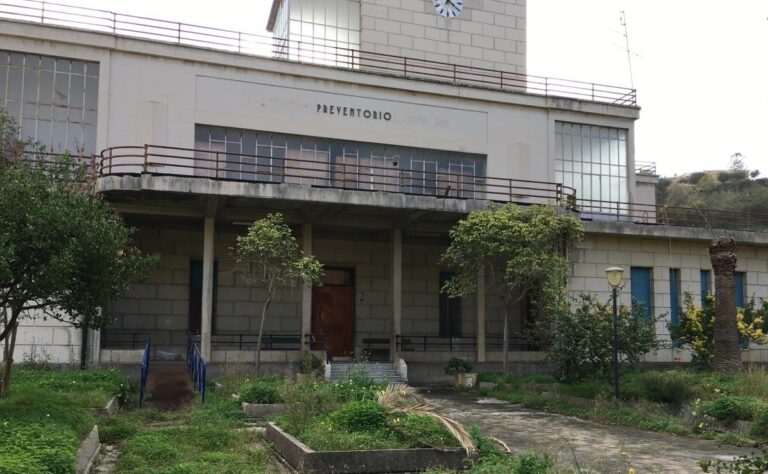 Ex Preventorio di Tropea, una “scatola dei ricordi” nel degrado con lavori fermi da oltre vent’anni