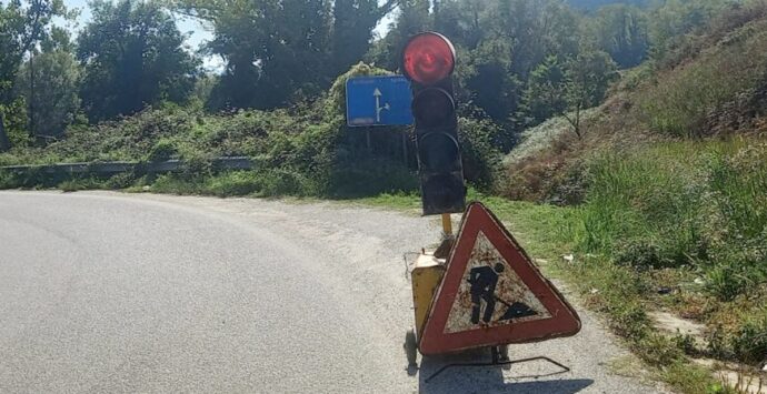 Lavori su due strade nel Vibonese, istituito il senso unico alternato