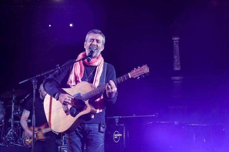 A Serra San Bruno Daniele Silvestri incanta i calabresi: «Luogo magico, ricorda l’Austria»